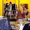 Магазины одежды и обуви в Карагае